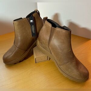 Sorel Women's Tan Ankle Boots